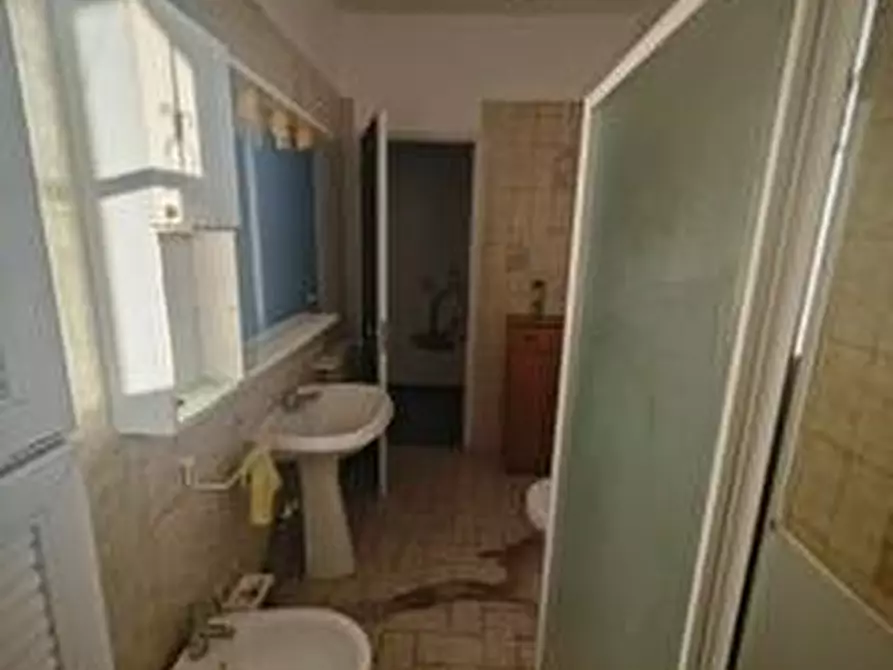 Immagine 39 di Appartamento in vendita  a Massa