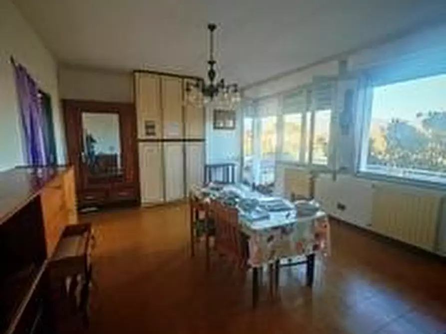 Immagine 29 di Appartamento in vendita  a Massa