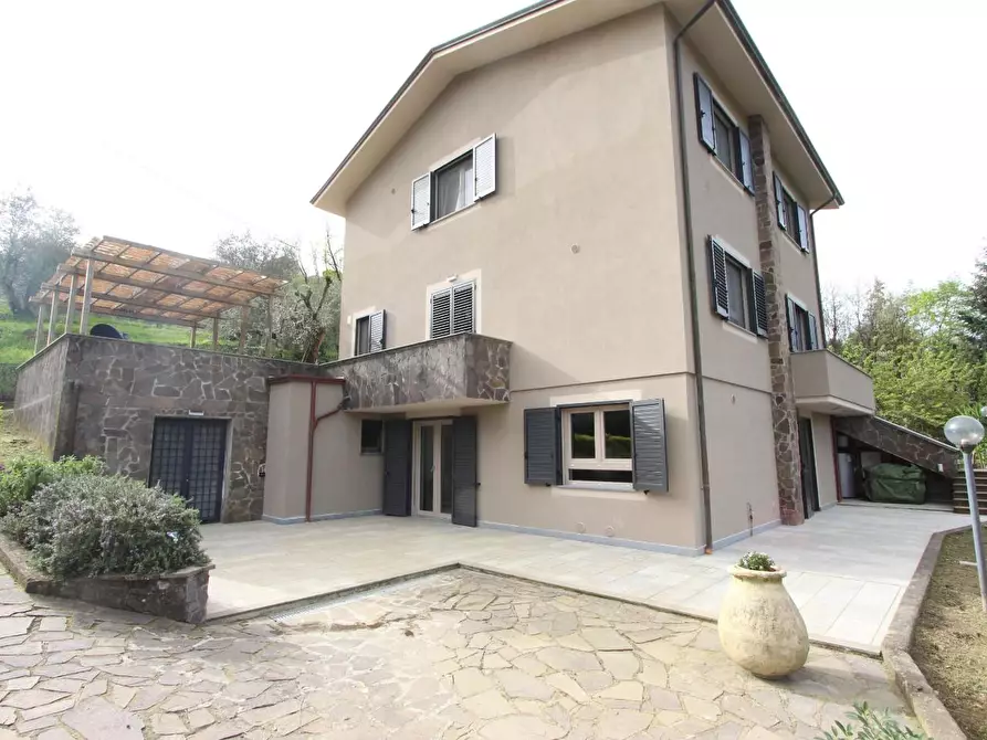 Immagine 5 di Casa bifamiliare in vendita  a La Spezia