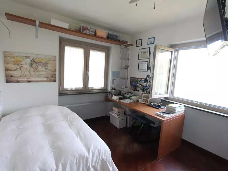 Immagine 49 di Casa bifamiliare in vendita  a La Spezia