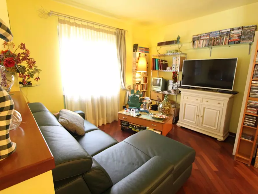 Immagine 38 di Casa bifamiliare in vendita  a La Spezia