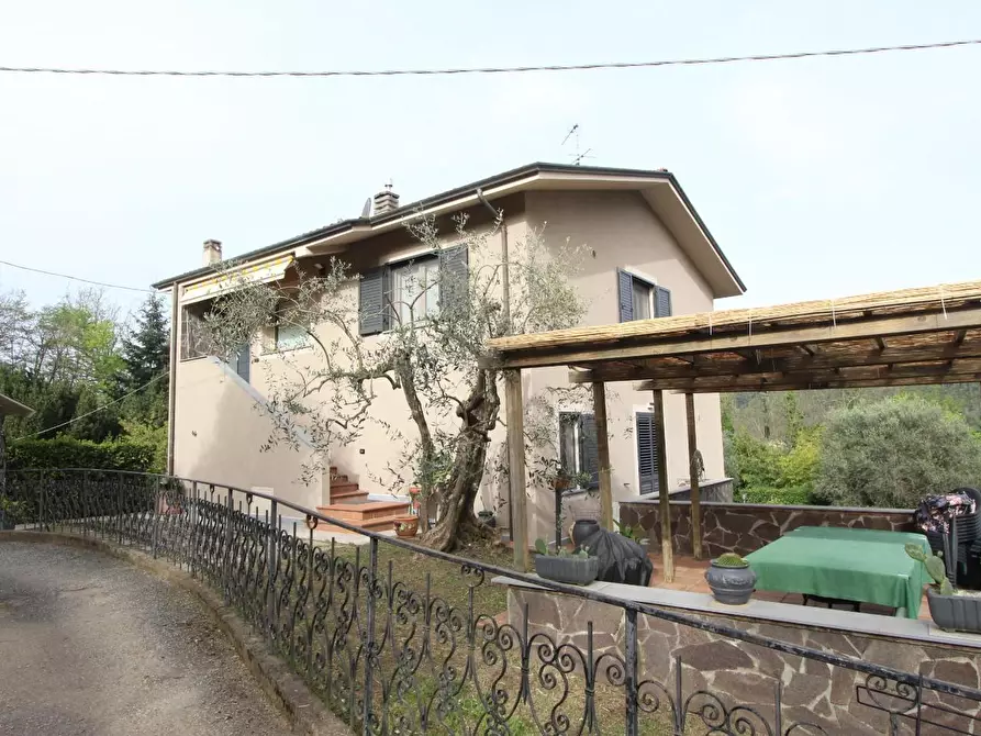 Immagine 8 di Casa bifamiliare in vendita  a La Spezia