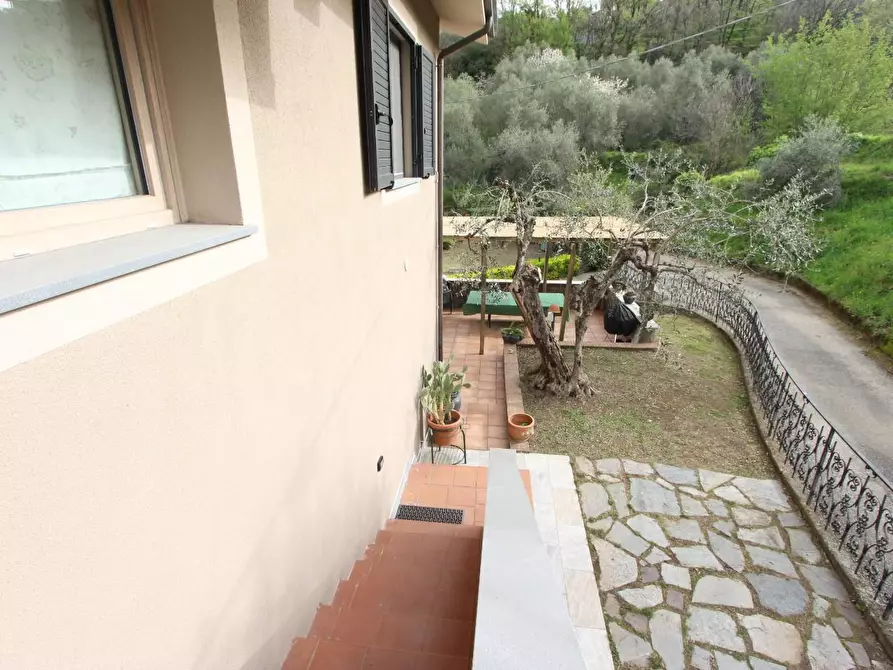 Immagine 13 di Casa bifamiliare in vendita  a La Spezia