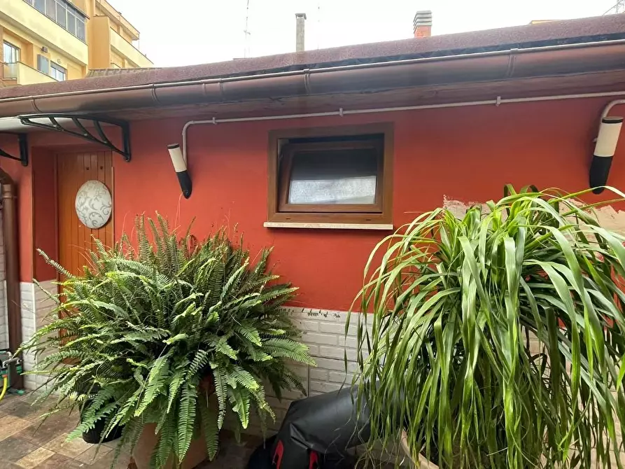 Immagine 24 di Appartamento in vendita  a Roma