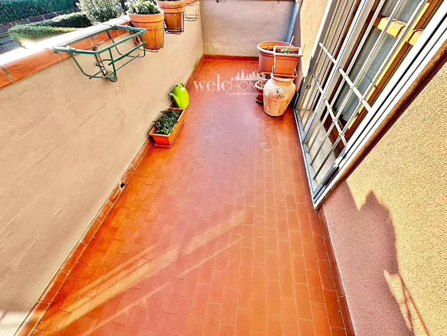 Immagine 13 di Appartamento in vendita  a Campi Bisenzio