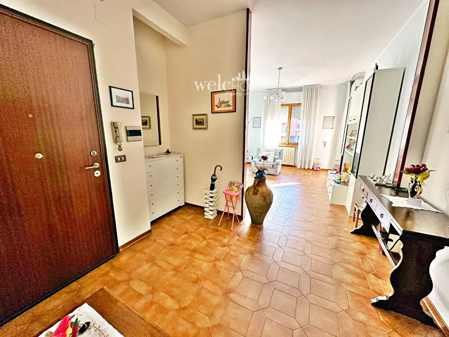 Immagine 26 di Appartamento in vendita  a Campi Bisenzio