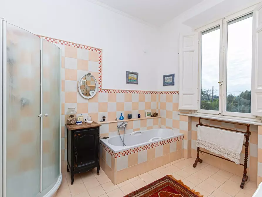 Immagine 34 di Casa bifamiliare in vendita  a Pontedera