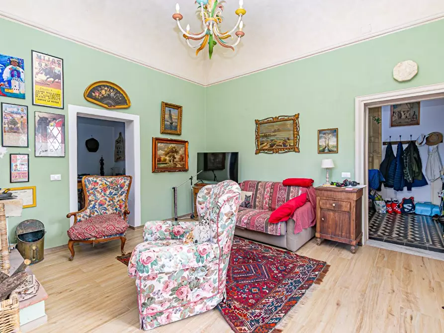 Immagine 13 di Casa bifamiliare in vendita  a Pontedera