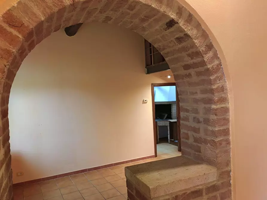 Immagine 9 di Appartamento in vendita  a Monteriggioni