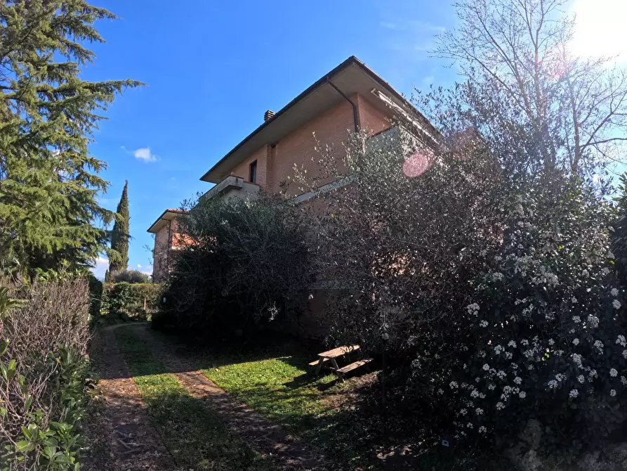 Immagine 21 di Porzione di casa in vendita  a Colle Di Val D'elsa