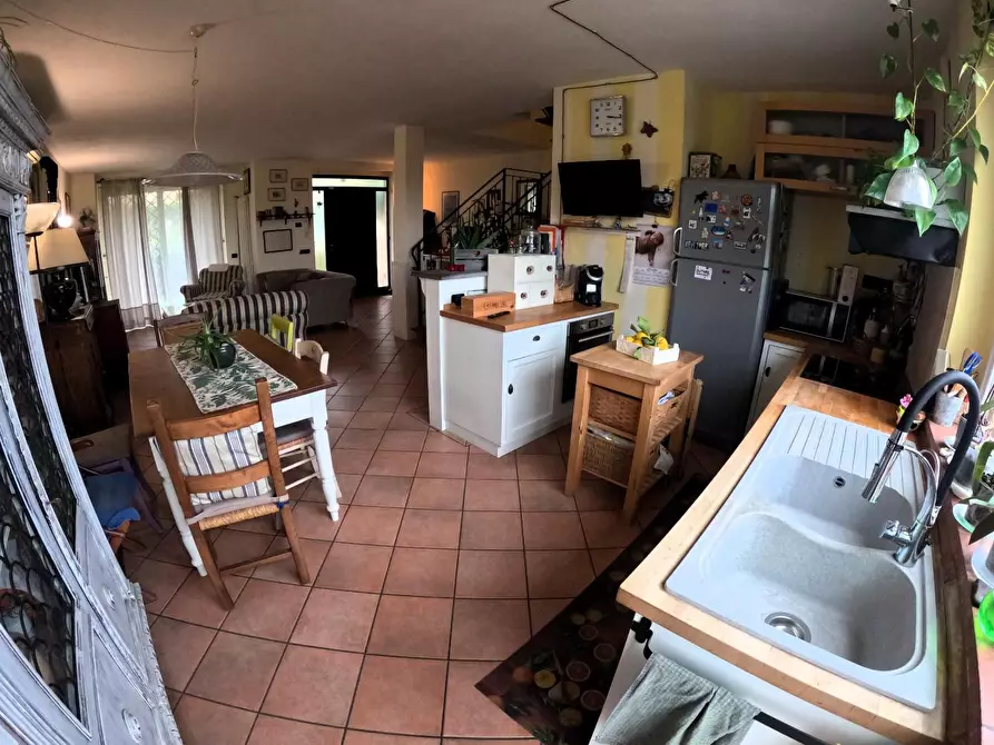 Immagine 4 di Porzione di casa in vendita  a Casole D'elsa