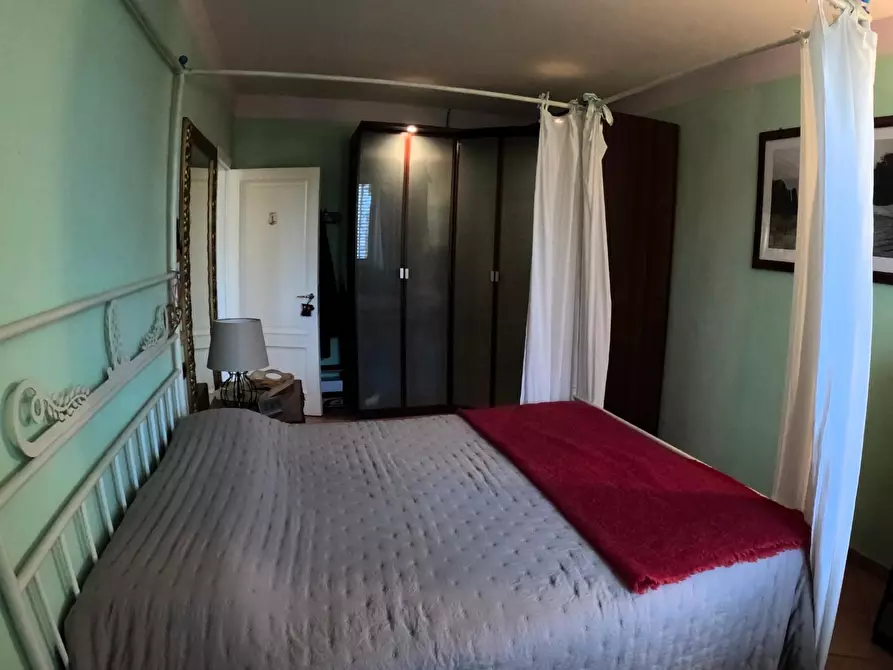 Immagine 7 di Porzione di casa in vendita  a Casole D'elsa