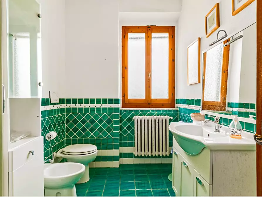 Immagine 25 di Villa in vendita  a Magliano In Toscana