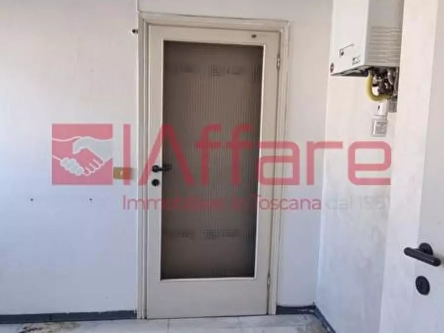 Immagine 35 di Appartamento in vendita  a Pontedera