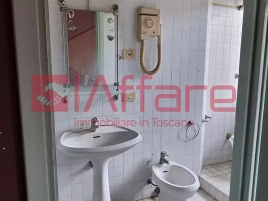 Immagine 12 di Appartamento in vendita  a Pontedera