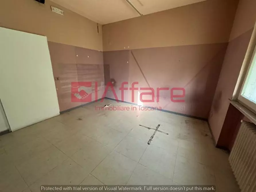 Immagine 28 di Appartamento in vendita  a Pontedera