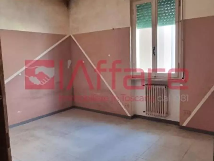 Immagine 33 di Appartamento in vendita  a Pontedera