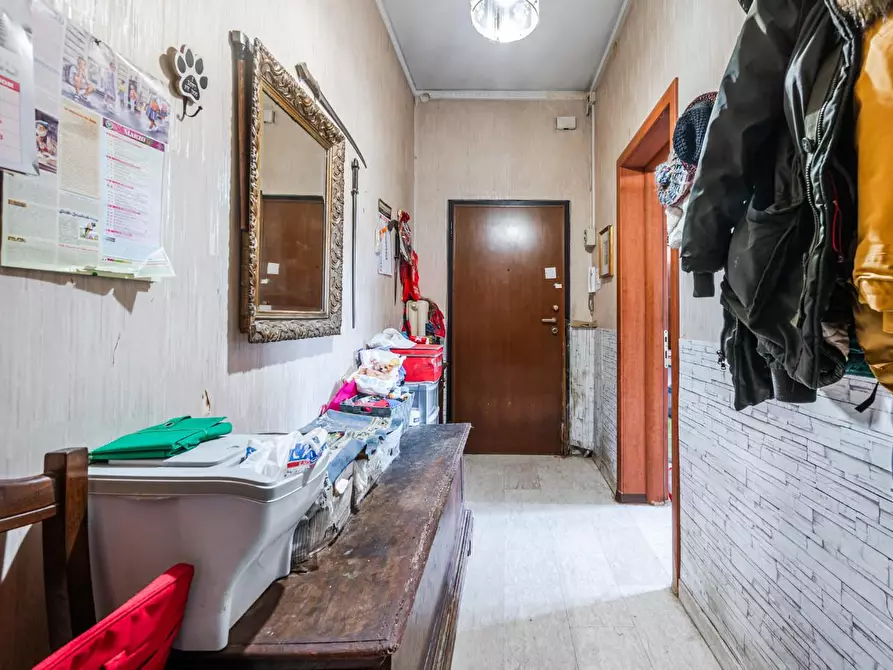 Immagine 2 di Appartamento in vendita  a Modena