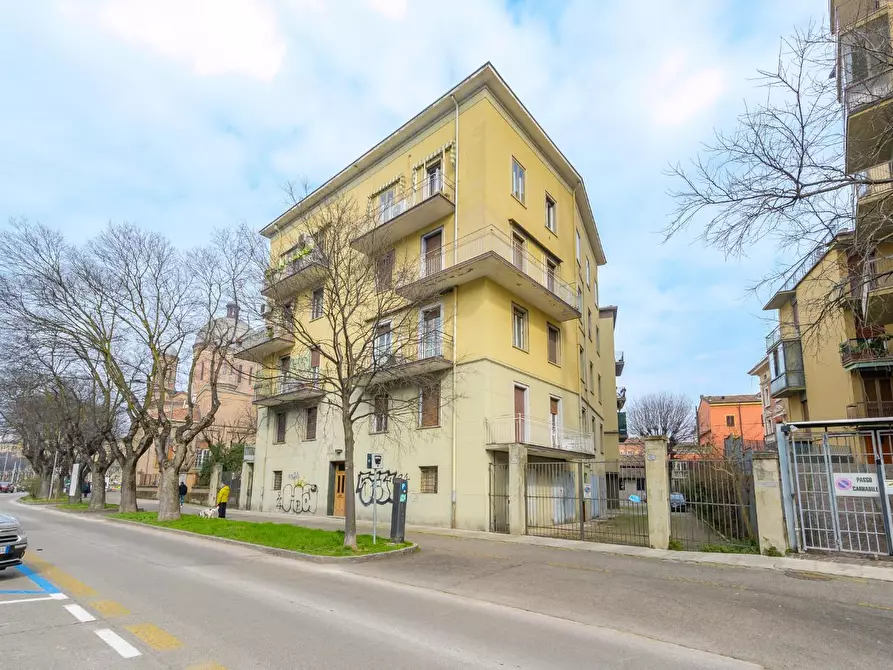 Immagine 36 di Appartamento in vendita  a Modena