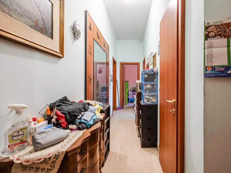 Immagine 11 di Appartamento in vendita  a Modena