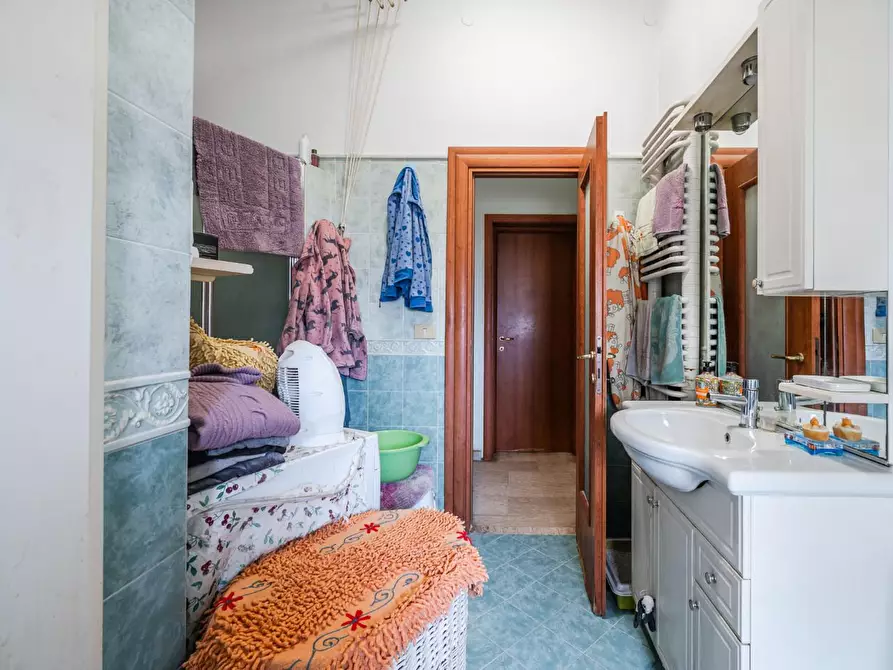 Immagine 27 di Appartamento in vendita  a Modena