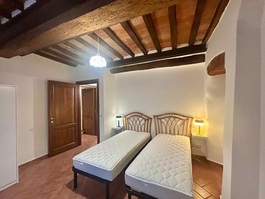 Immagine 8 di Appartamento in vendita  a Castelnuovo Berardenga