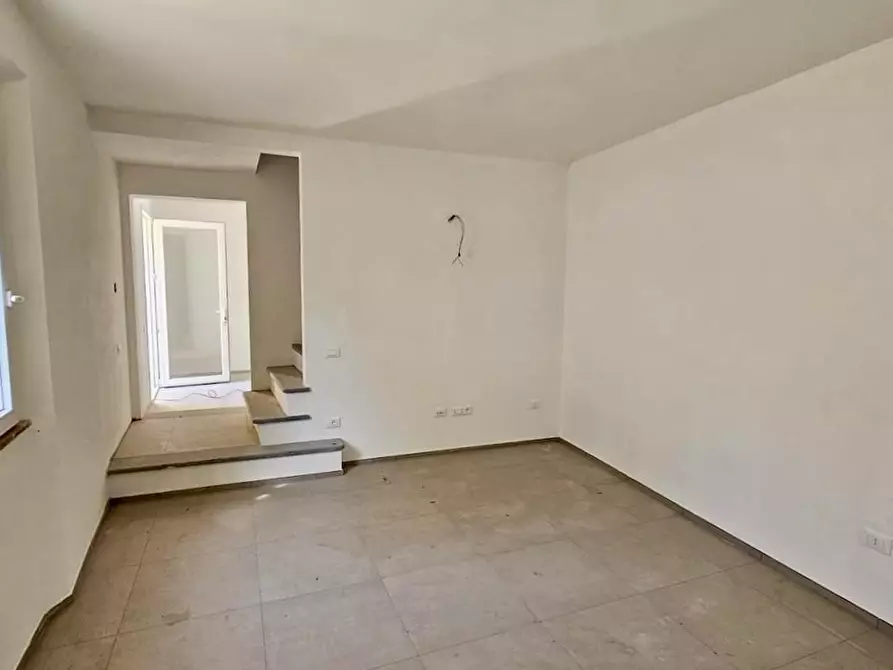 Immagine 2 di Terratetto in vendita  a San Giuliano Terme