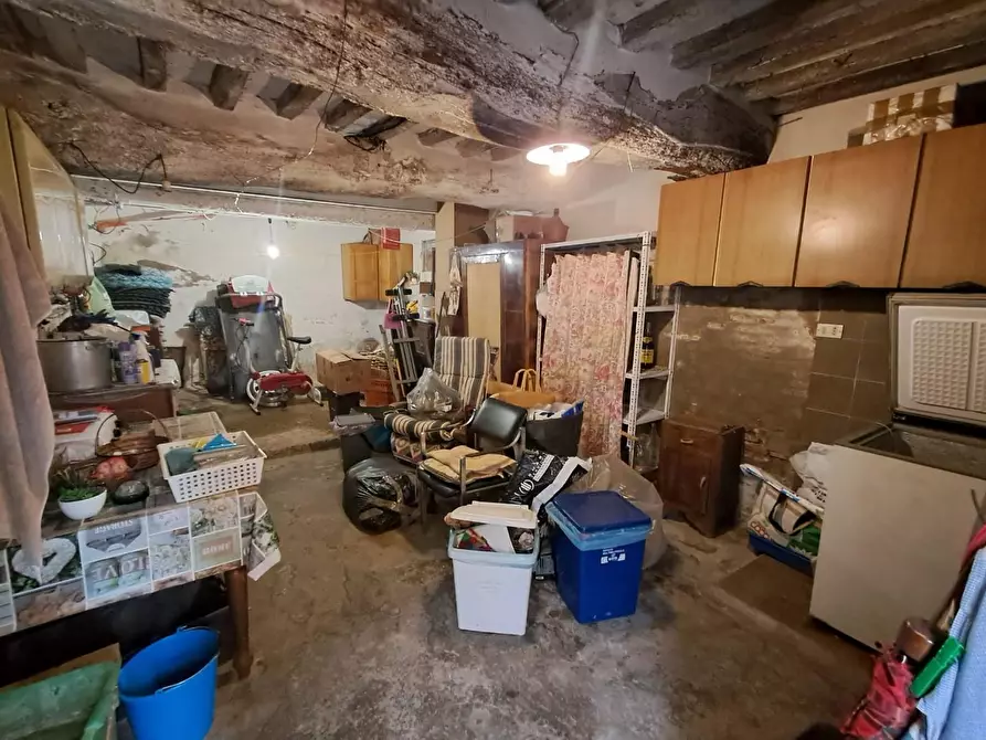 Immagine 13 di Appartamento in vendita  a Santa Maria A Monte