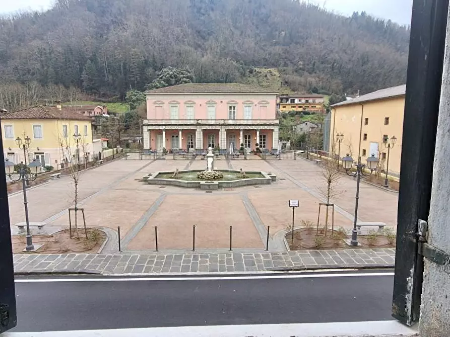 Immagine 2 di Appartamento in vendita  a Bagni Di Lucca