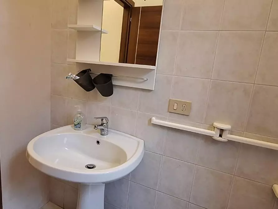 Immagine 5 di Appartamento in vendita  a Bagni Di Lucca