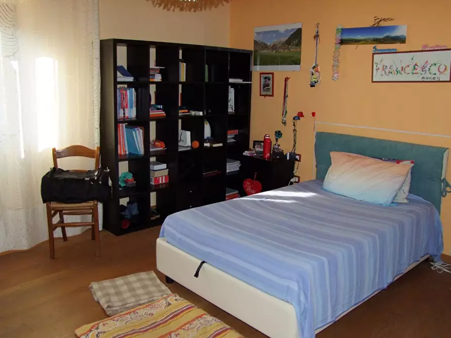 Immagine 15 di Casa colonica in vendita  a Rufina