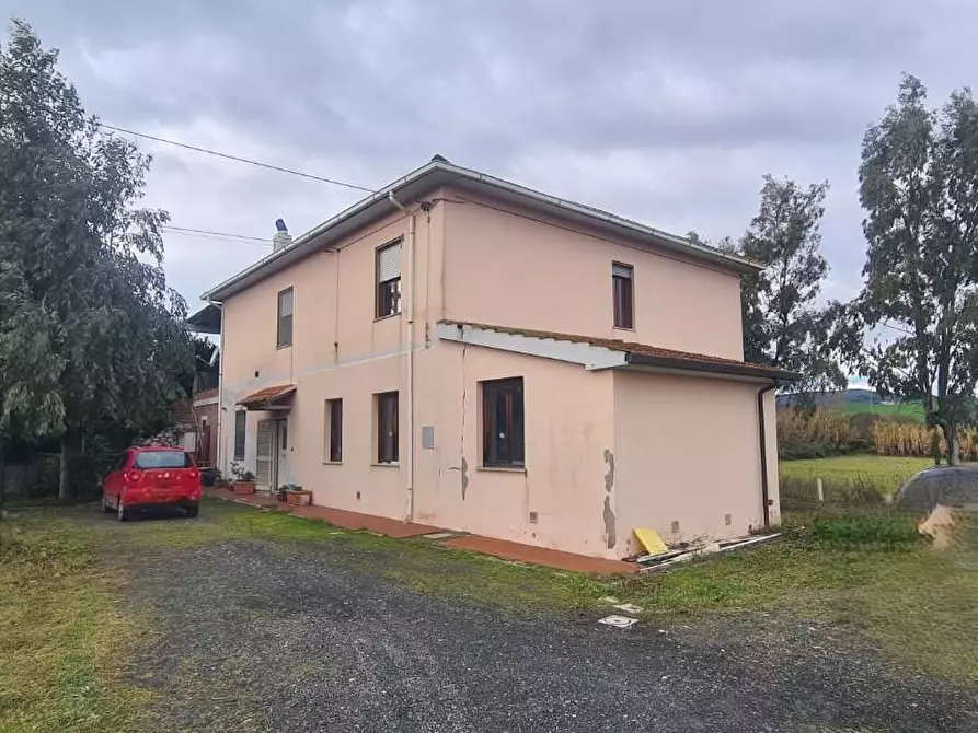 Immagine 8 di Porzione di casa in vendita  a Rosignano Marittimo