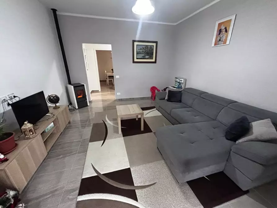 Immagine 9 di Appartamento in vendita  a Peccioli