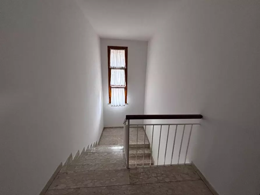 Immagine 2 di Appartamento in vendita  a Peccioli