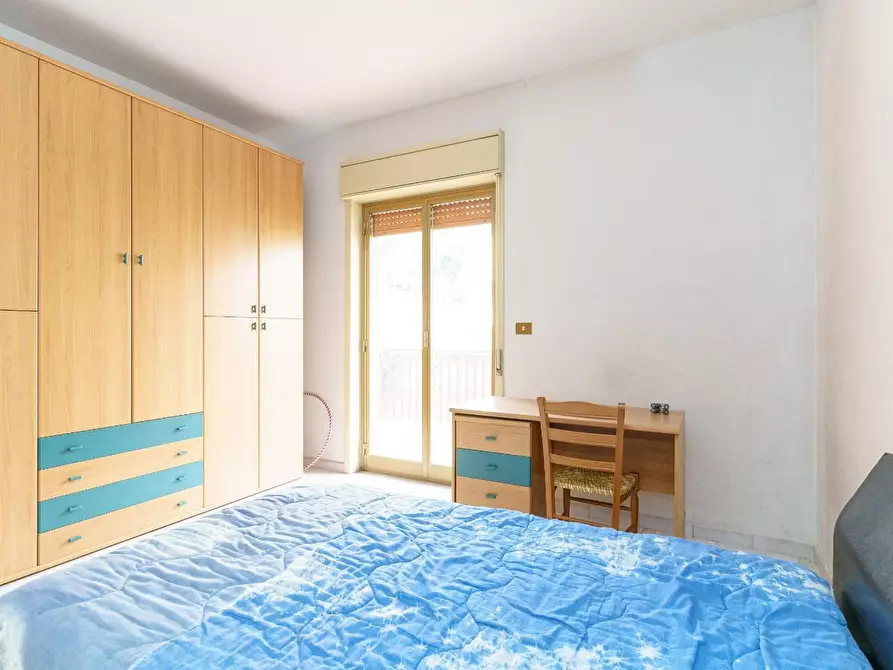 Immagine 11 di Appartamento in vendita  a Aci Catena