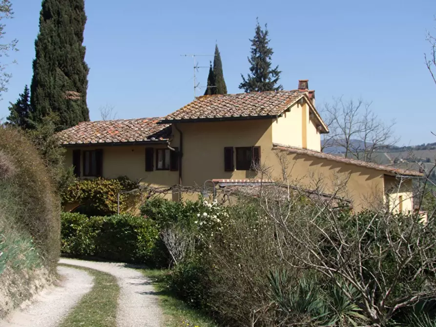 Immagine 2 di Porzione di casa in vendita  a Bagno A Ripoli