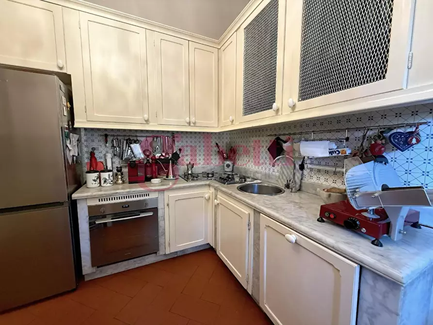 Immagine 13 di Appartamento in vendita  a Pisa