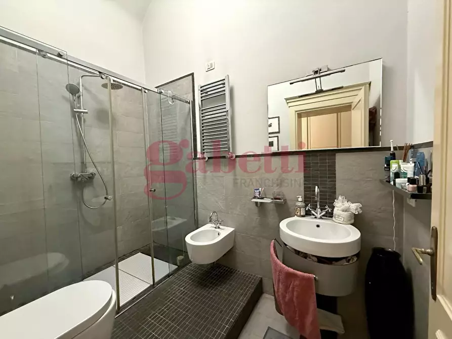 Immagine 24 di Appartamento in vendita  a Pisa