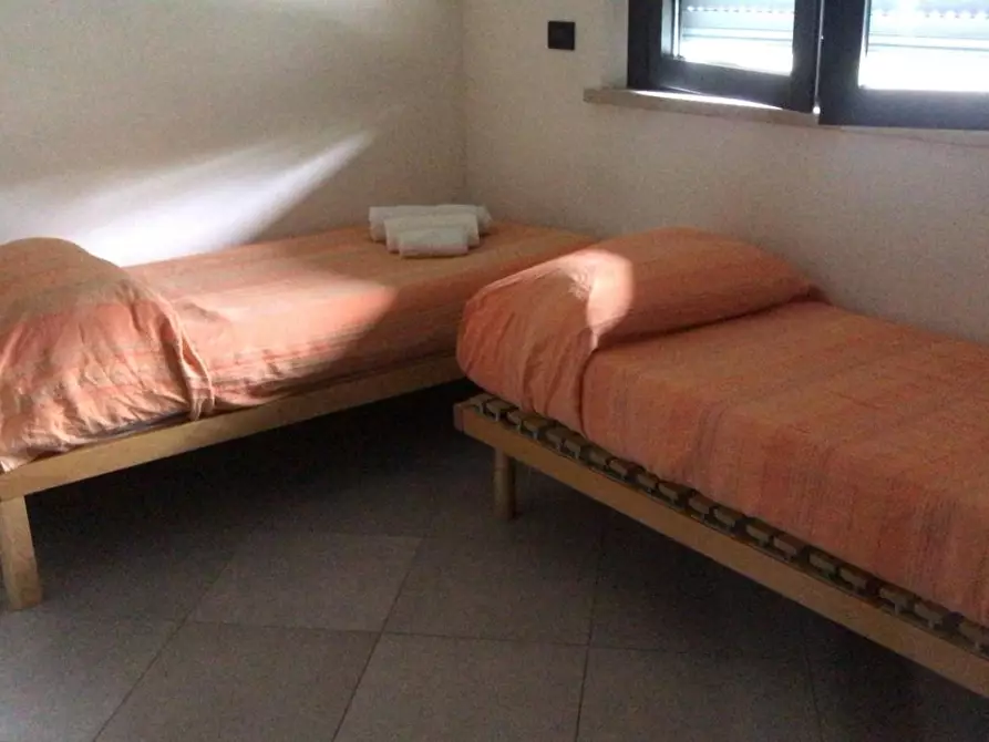 Immagine 21 di Appartamento in affitto  a Camaiore