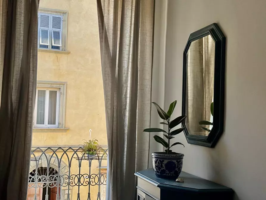 Immagine 6 di Appartamento in vendita  a Massa