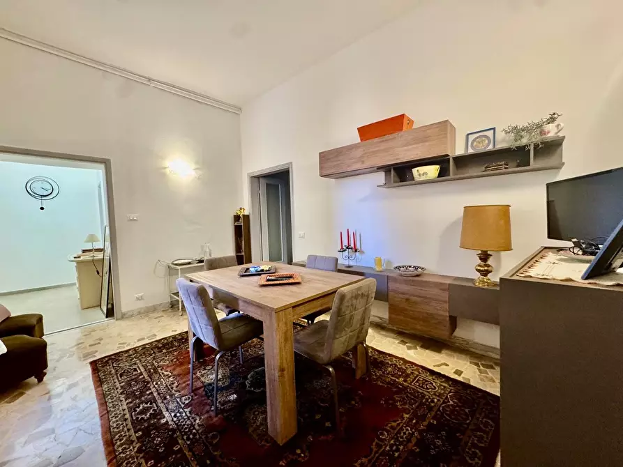 Immagine 10 di Appartamento in vendita  a Massa