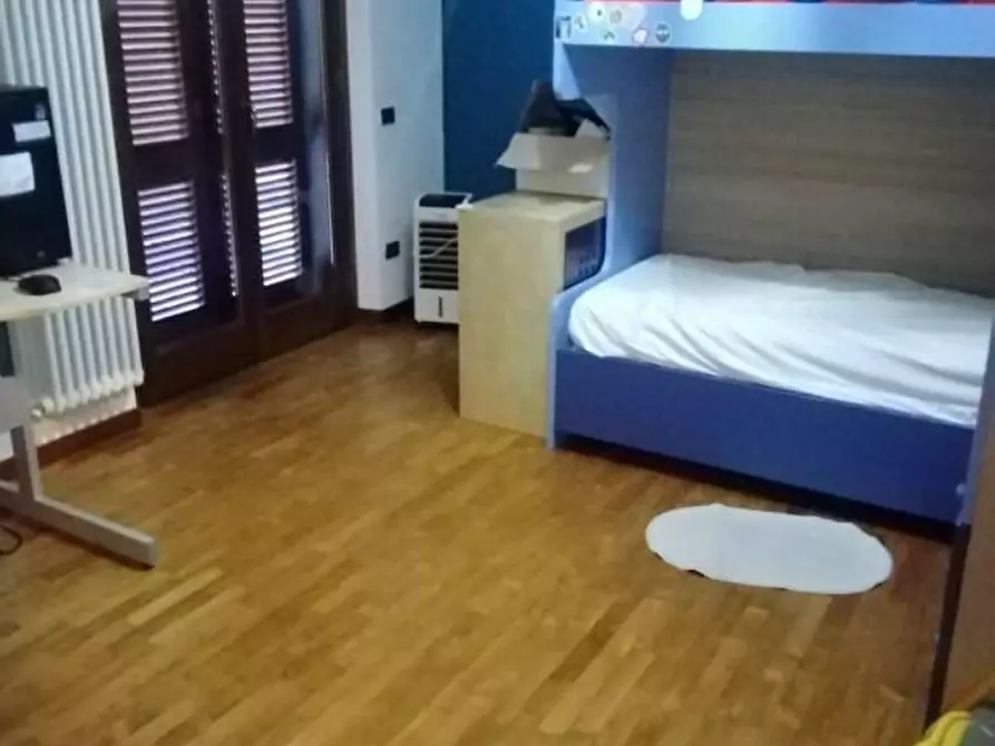 Immagine 28 di Villa in vendita  a Montignoso