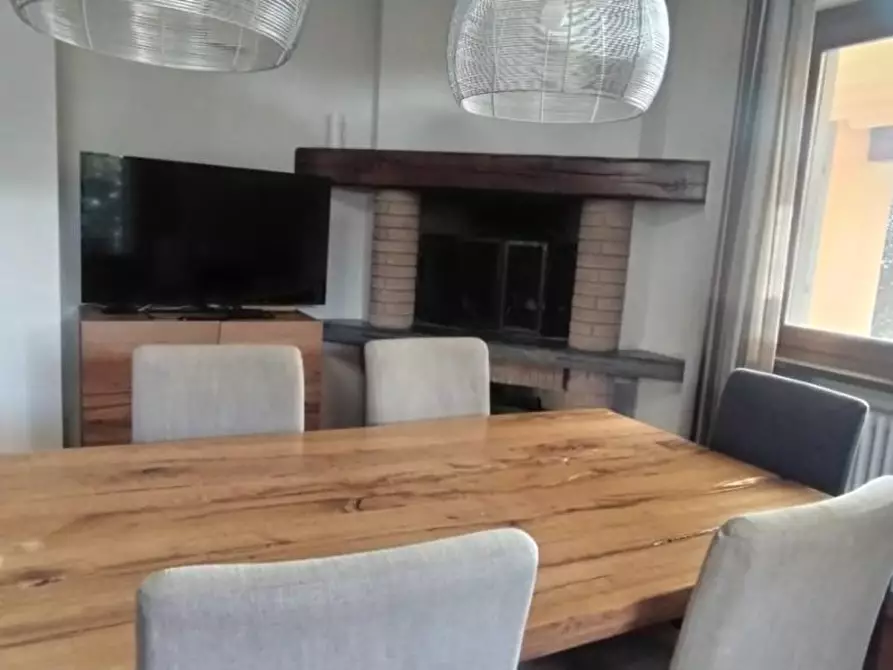 Immagine 46 di Villa in vendita  a Montignoso