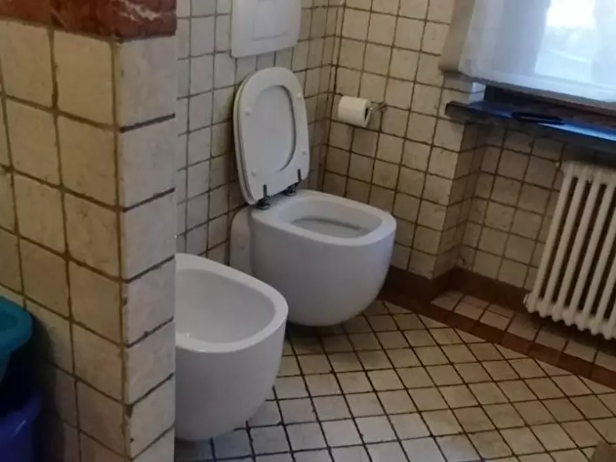 Immagine 33 di Villa in vendita  a Montignoso