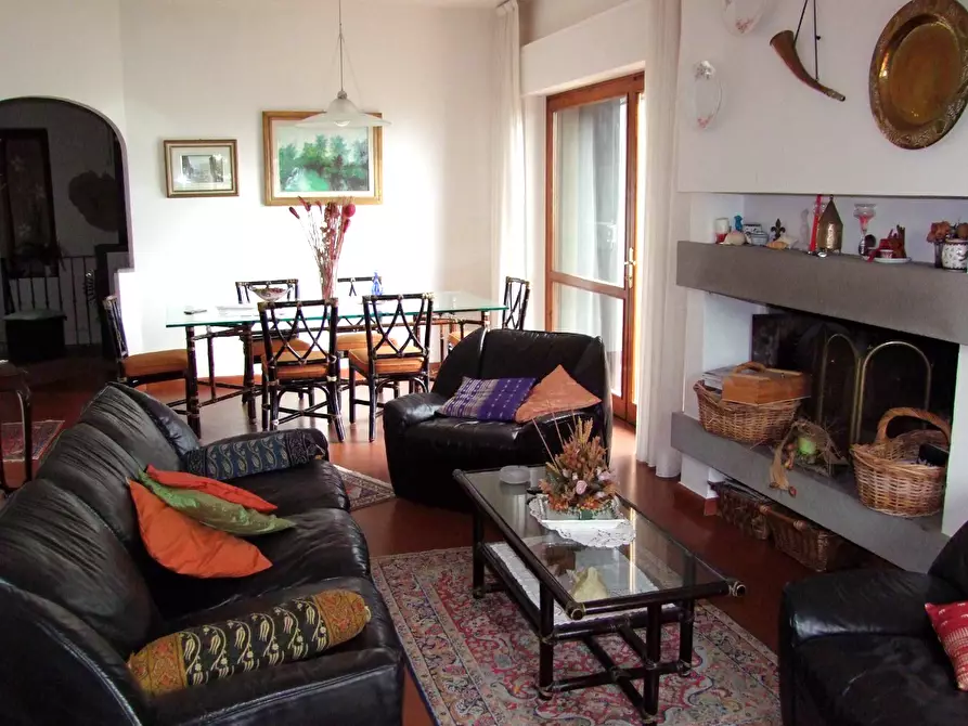 Immagine 11 di Villa in vendita  a Pelago