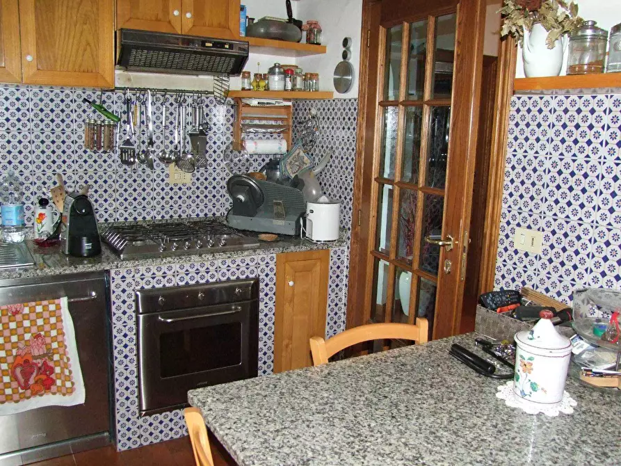 Immagine 3 di Villa in vendita  a Pelago