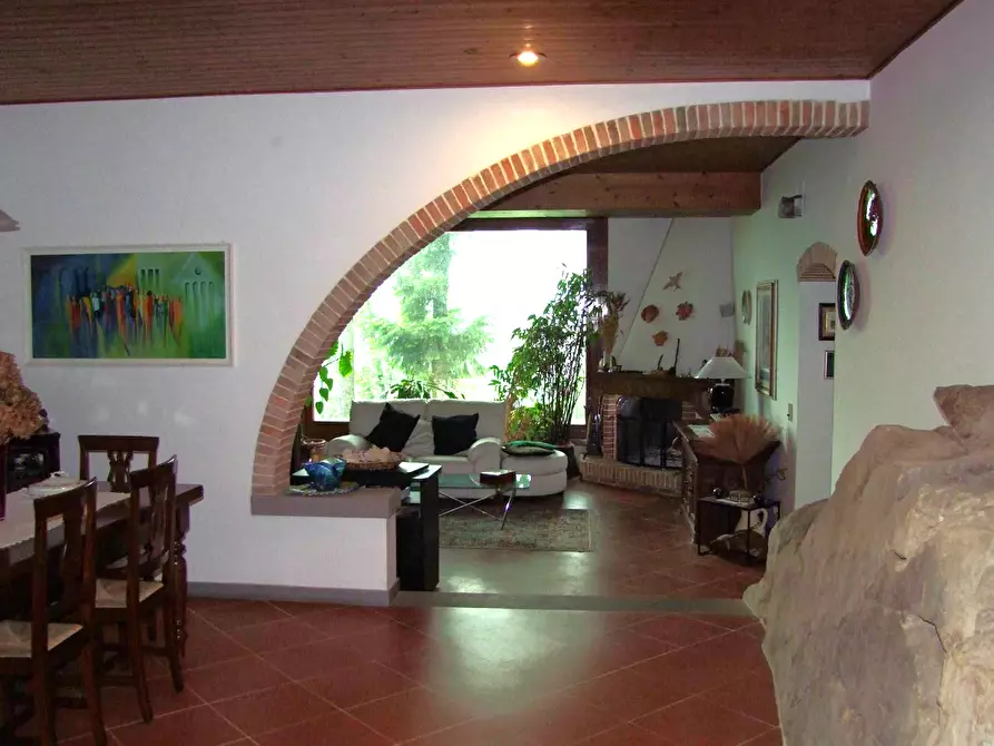 Immagine 18 di Villa in vendita  a Pelago