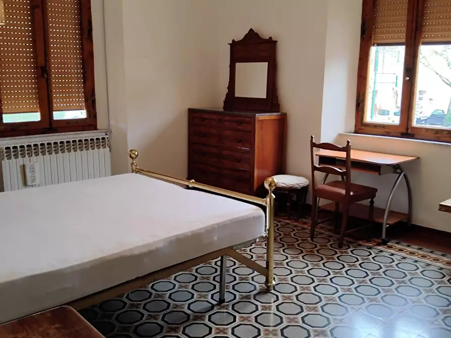 Immagine 6 di Appartamento in affitto  a Siena