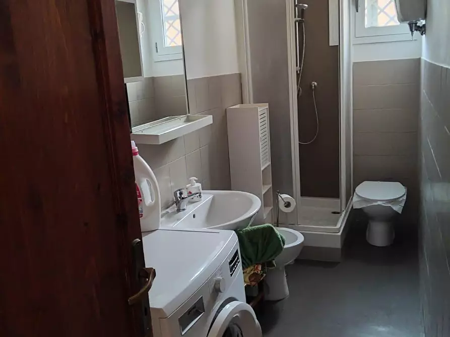 Immagine 9 di Appartamento in affitto  a Siena