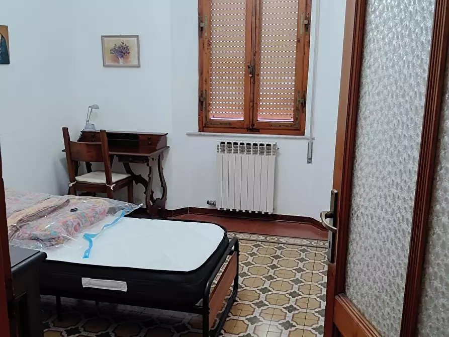 Immagine 11 di Appartamento in affitto  a Siena